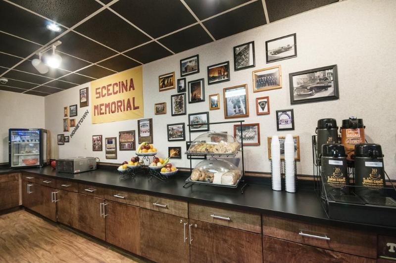 Rodeway Inn Indianapolis I-70 Εξωτερικό φωτογραφία